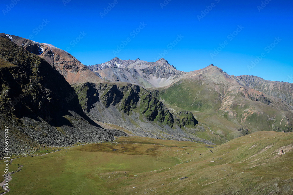 Fototapeta premium Scenic mountains near Kamata, North Osetia, Russia