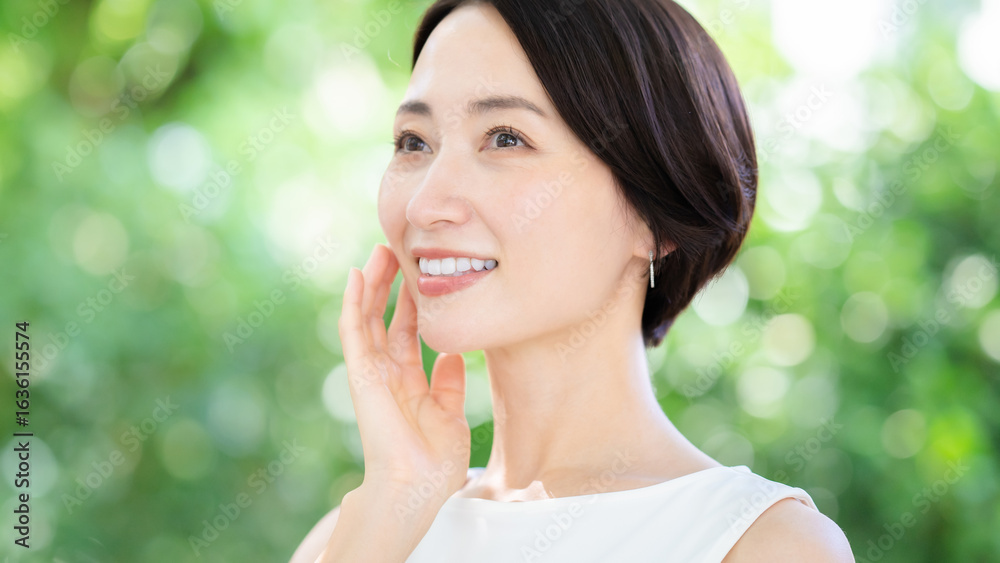 肌の綺麗な女性 肌の綺麗な女性