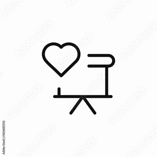favorite presentation with heart icon sign vector