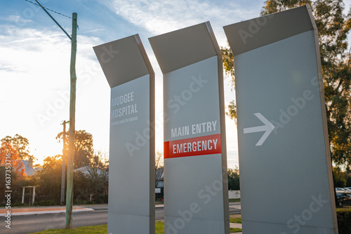 Signage leading to the entrance of the Mudgee Hospital in rural NSW