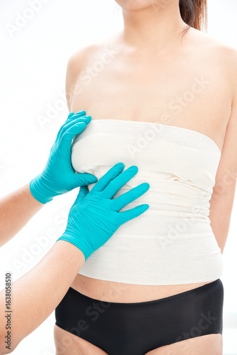 Postoperative examination of cosmetic body sculpting
