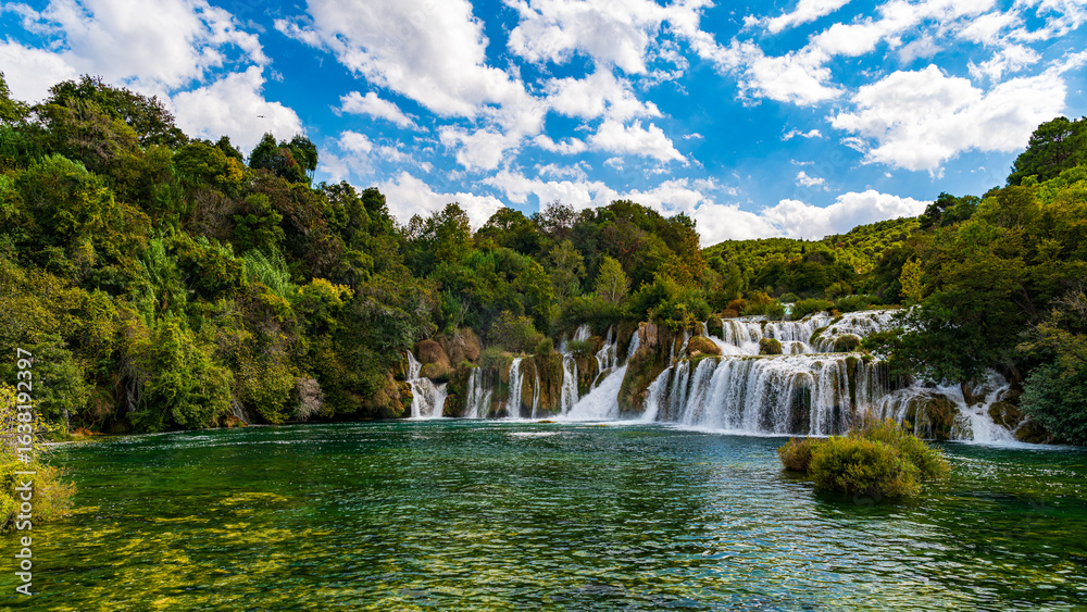 Obraz premium Wasserfall im Krka Nationalpark