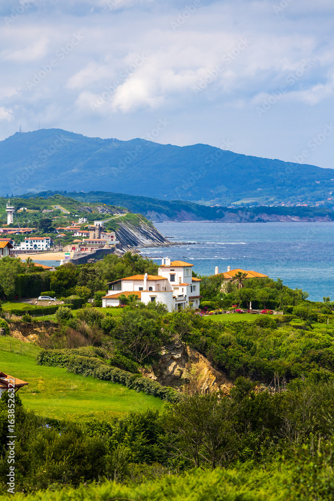 Fototapeta premium Villas on the Coastline of Saint-Jean-de-Luz in the French Basque Country