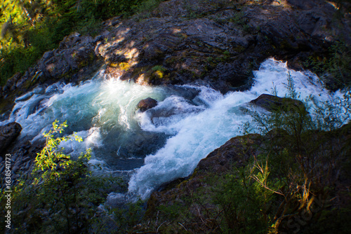 Φωτογραφία Sol Duc River cascading in Olympic Nat Park