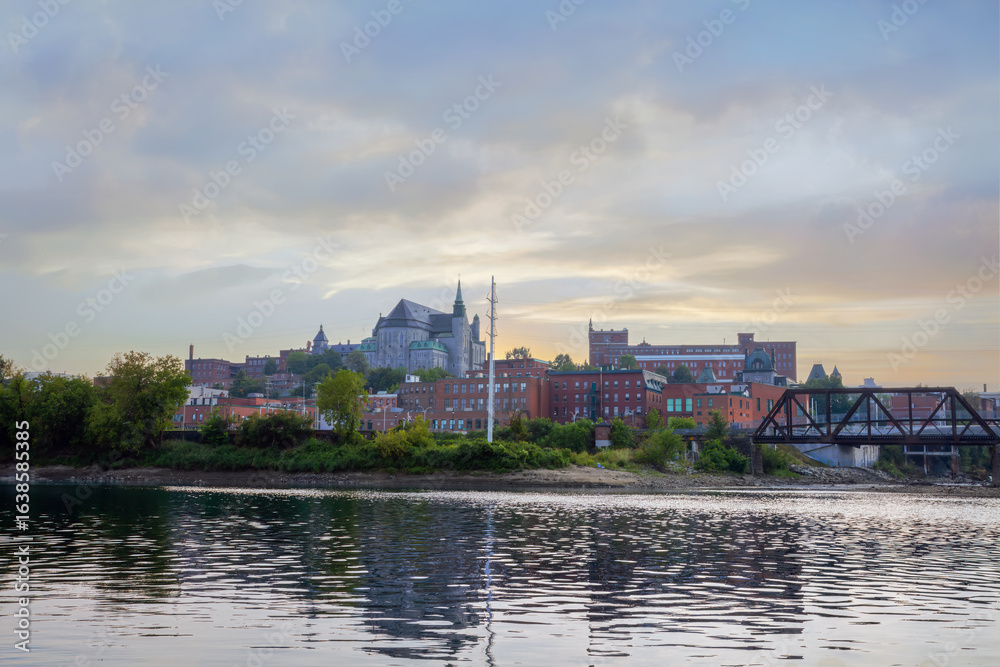 Naklejka premium Quebec, Canada Sherbrooke Downtown Saint-Francois River