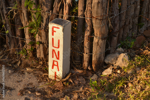 Canvastavla Estaca de demarcação na FUNAI, dermarcação de terra indígena