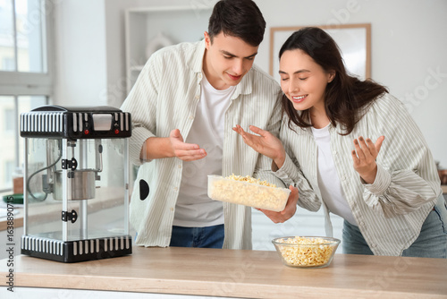 Cute couple with modern pop...