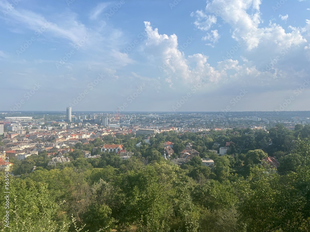 Obraz premium Budapest City Views – Urban and Architectural Photography