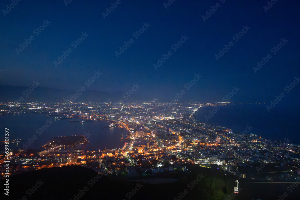 Obraz premium 函館山から見た100万ドルの夜景
