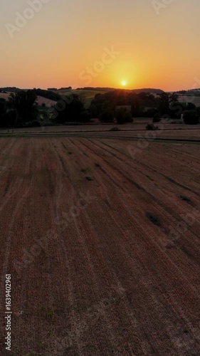 Latéral et vertical coucher de soleil