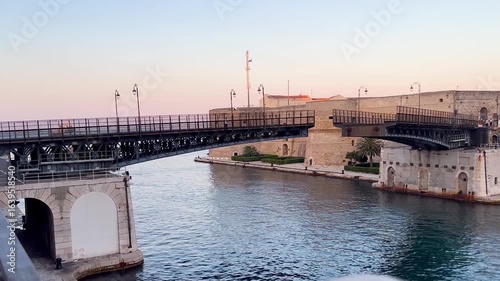 SWING BRIDGE, MOVING, SECOND ARM COMPLETELY CLOSED