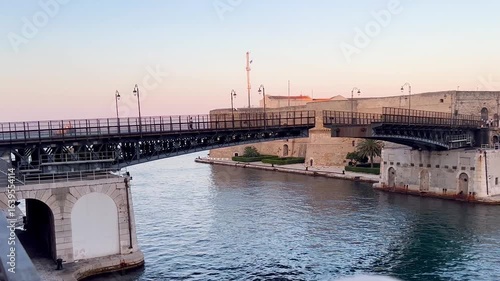 SWING BRIDGE, MOVING, SECOND ARM COMPLETELY CLOSED