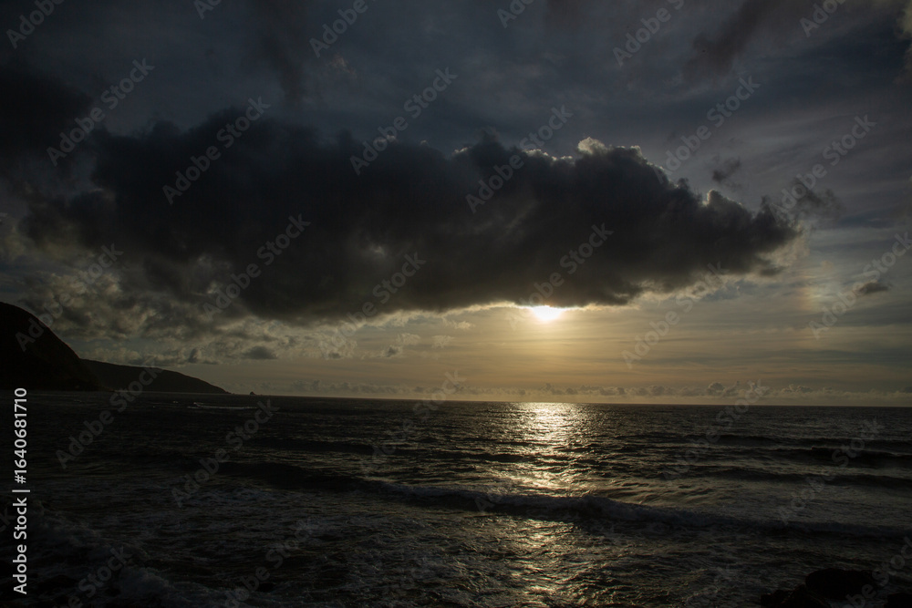 Fototapeta premium 夏の奄美大島の夕景。