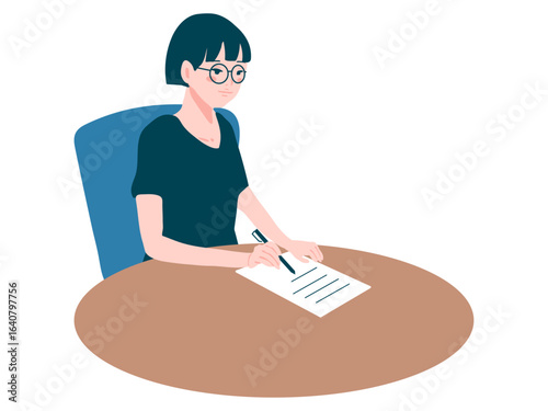 手書きで書類作成する女性