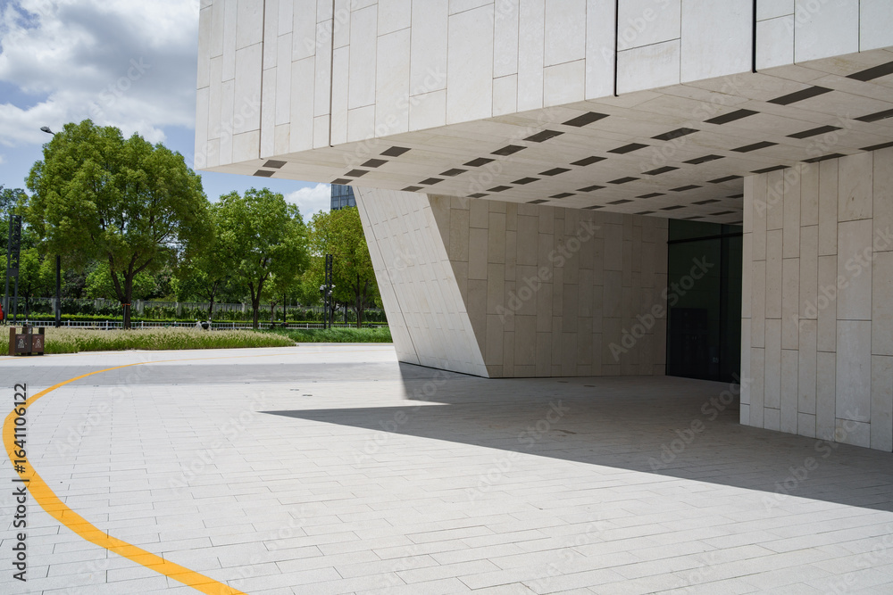 Obraz premium empty brick ground with modern building