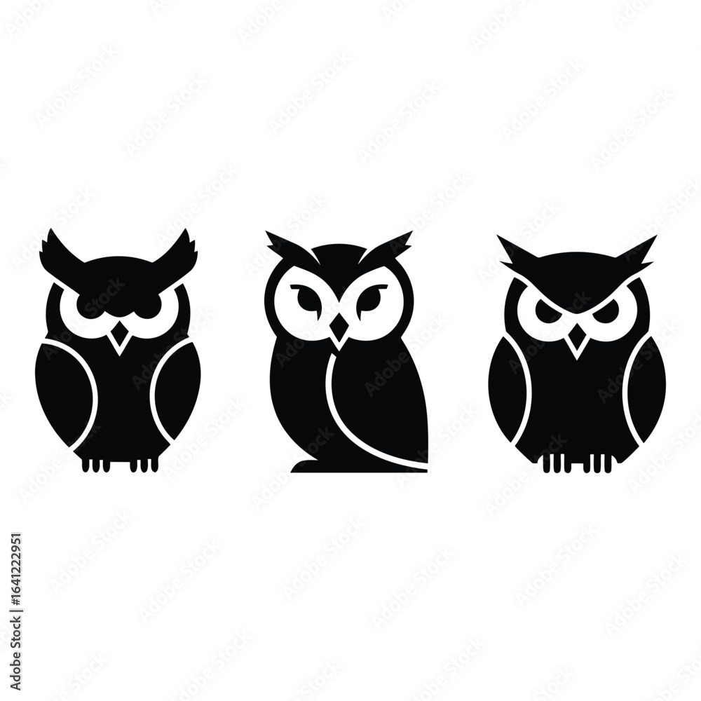 Fototapeta premium Vector art of three owls isolated on white background