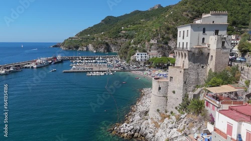Cetara is a small village on the Amalfi Coast, nestled between the sea and mountains. It has always been considered a niche tourist destination thanks to its deep connection to traditional activities