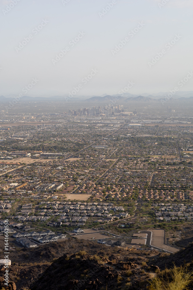 Obraz premium Wide Aerial View of Phoenix Arizona with Air Pollution Haze from Dobbins Lookout