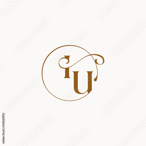 circle fows wedding logo monogram elegant style letter luxurius feeling with flow IU