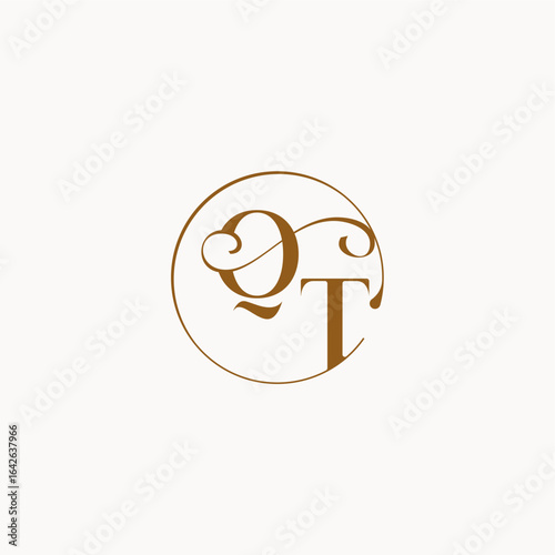 monogram elegant style luxurius feeling with flow QT circle fows wedding logo letter