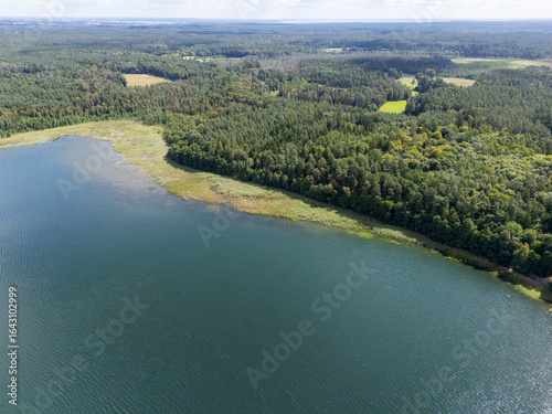 Fototapeta Naklejka Na Ścianę i Meble -  Jezioro Majcz Wielki, Mazury, Polska