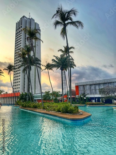  Paysage et piscine en Côte d’Ivoire 