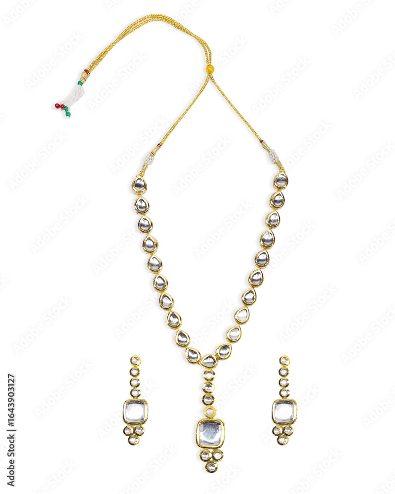 Fototapeta premium Gold Kundan Necklace Set with Matching Earrings
