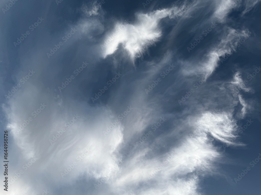 Obraz premium Sky with fantastic clouds, fantastic heavens background