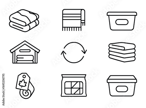 Seasonal Storage Icons. Outline vector icons of seasonal fabric storage: winter blanket, summer towel, labeled