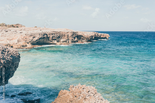 sea and rocks