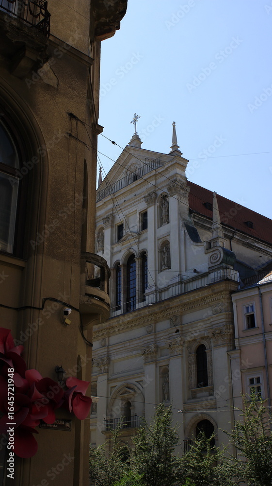 Fototapeta premium church in lviv on rynok square