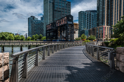 see Manhattan From Long Island City