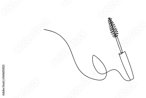 Single line mascara wand with swirling line brush makeup