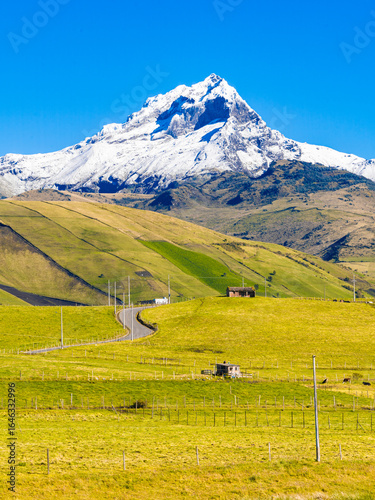 Carihuayrazo Volcano, a volcano in the Ecuadorian Andes