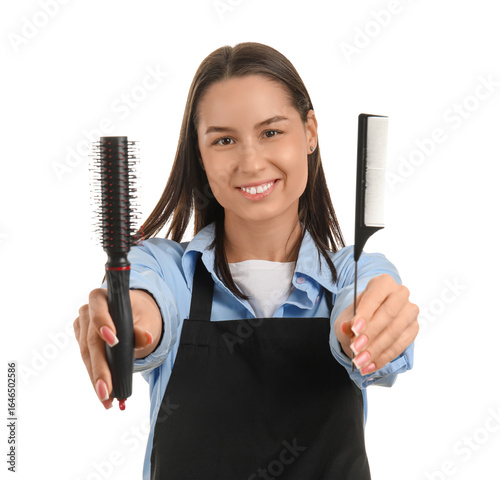 Female hairdresser with bru...
