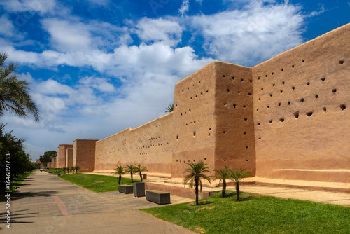 Fotografia Antigua muralla de la medina de Marrakech, Marruecos