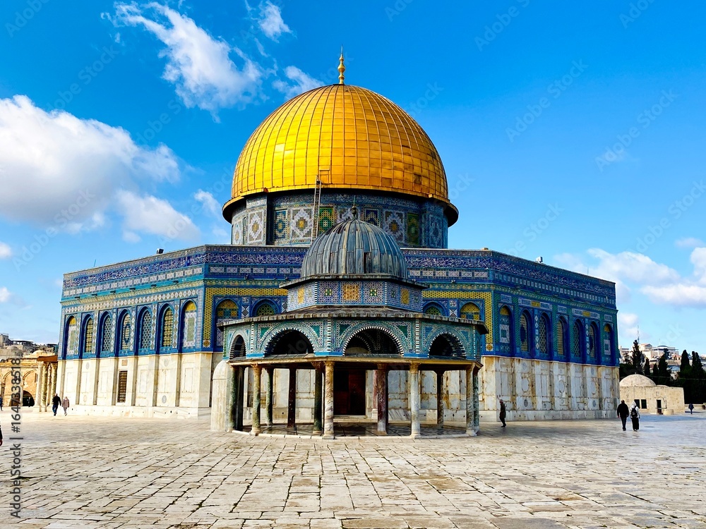 Naklejka premium Al-Aqsa Mosque, Dome of the Rock in Jerusalem
