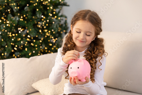Foto Banking, finances, investment and happy people concept