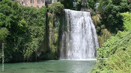 The Cascata Grande is formed by the left arm of the Liri River and is approximately 27 meters high:one of the few waterfalls to be found in the historic center of a city, unique in Italy and in Europe