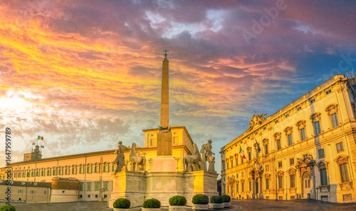 Canvas Print Spectacular sunset over top of the Quirinal Hill (Quirinale, Collis Quirinalis),