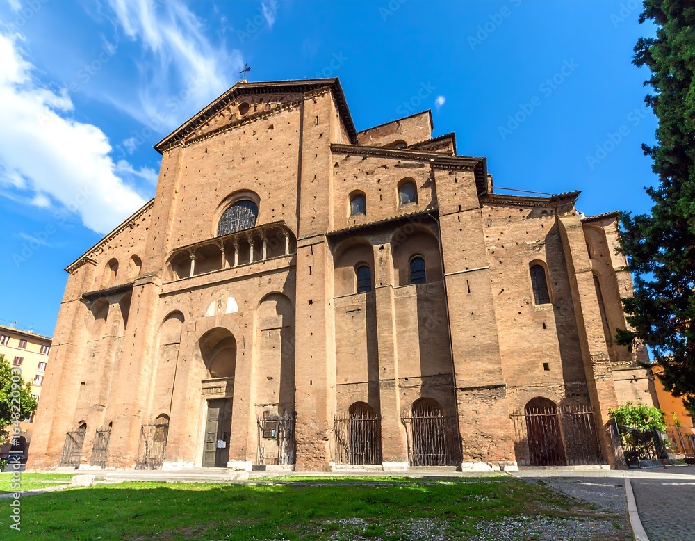 Fototapeta premium Facade of a historic cathedral