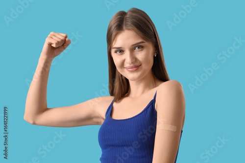 Strong young woman with app...