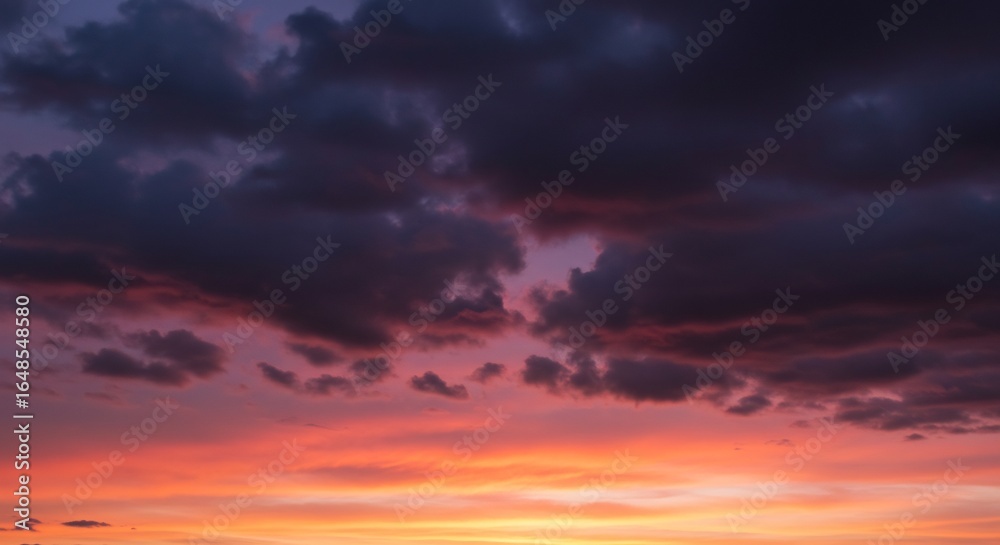 Fototapeta premium 夕焼け空の美しいグラデーション