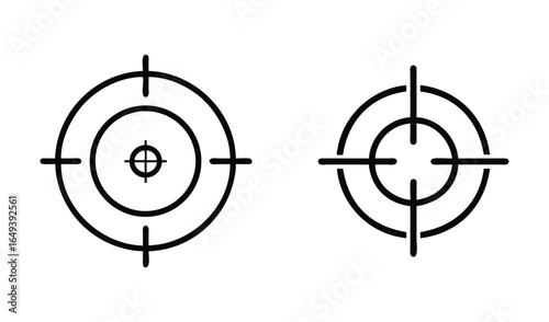 Two distinct crosshair reticles for aiming and targeting