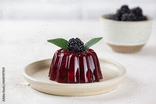 Photos Cherry jelly with fresh blackberry and agar agar