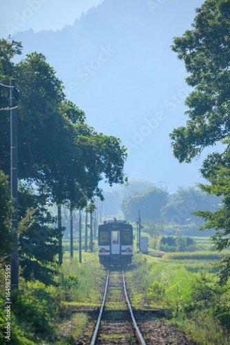 Foto 夏の南阿蘇鉄道を走るMT-4000系　熊本県阿蘇郡　MT-4000 series train running on Minamiaso Railway in summer