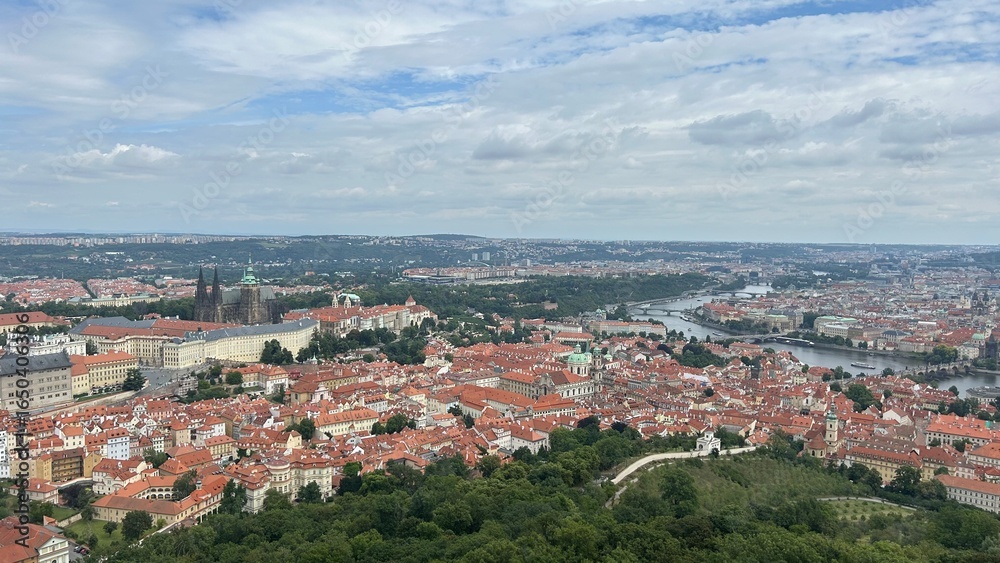 Obraz premium Panorama of Prague Skyline with Vltava River from Petřín Hill