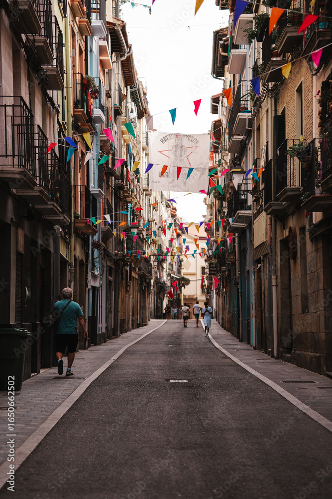 Fototapeta premium Pamplona city street scene, Spanish city European Spain colourful architecture