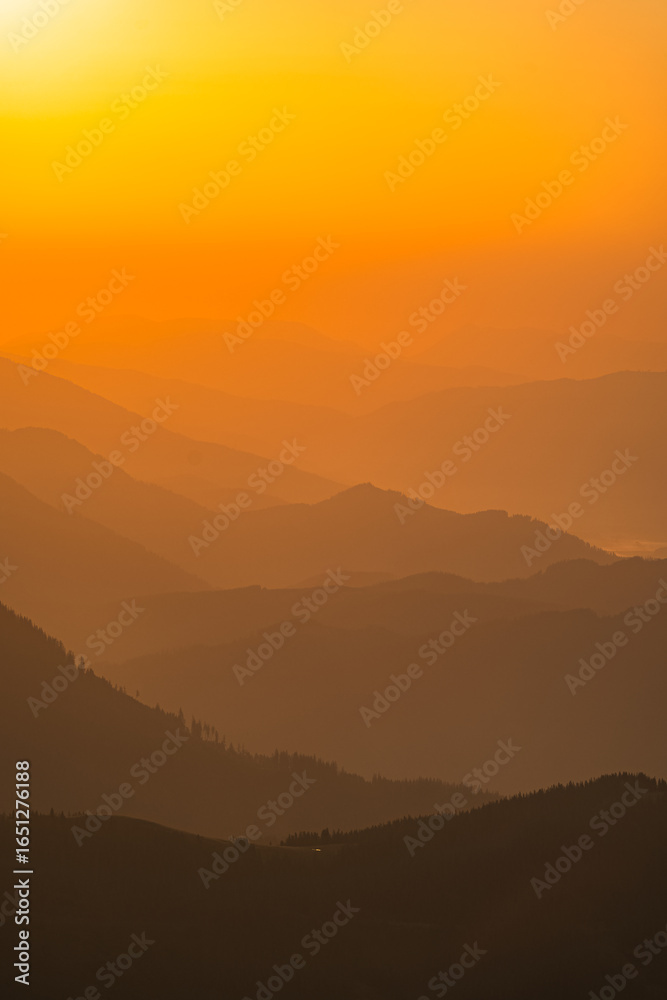 Sonnenaufgang Eisenerzer Reichenstein - Leoben - Erzberg Sonnenaufgang Eisenerzer Reichenstein - Leoben - Erzberg
