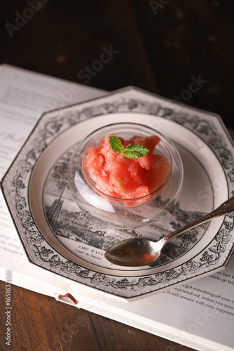 ひんやり冷たいすいかのグラニテ